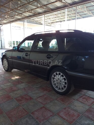 Mercedes C 220 2000, 266,000 km - 2.2 л - Biləsuvar