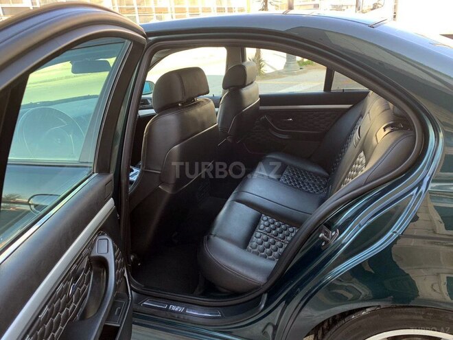 BMW 523 1996, 320,000 km - 2.5 l - Bakı