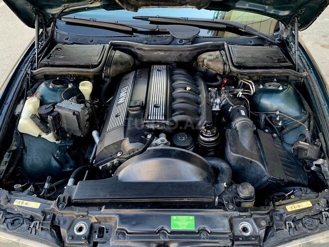 BMW 523 1996, 320,000 km - 2.5 l - Bakı