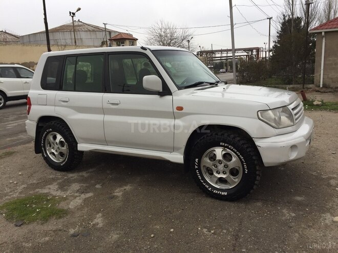 Mitsubishi Pajero io 1999, 197,000 km - 1.8 l - Bakı
