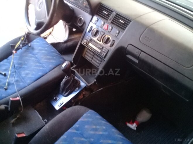 Mercedes C 180 1997, 1,236 km - 1.8 l - Tovuz
