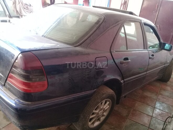 Mercedes C 180 1997, 1,236 km - 1.8 l - Tovuz