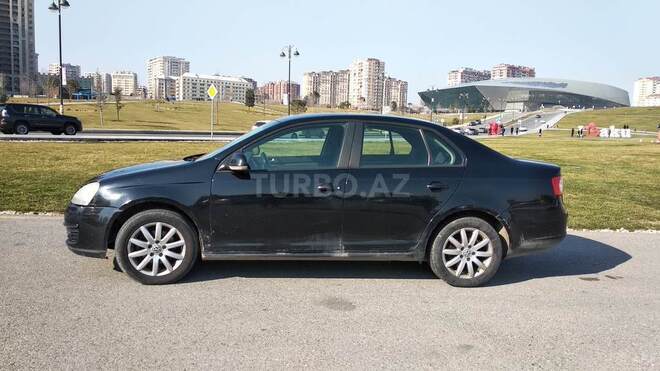Volkswagen Jetta 2007, 374,000 km - 1.6 л - Bakı