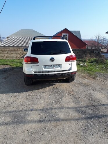 Volkswagen Touareg 2004, 235,000 km - 3.2 l - Bakı