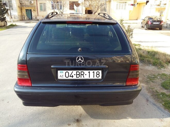 Mercedes C 220 1999, 179,000 km - 2.2 l - Sumqayıt