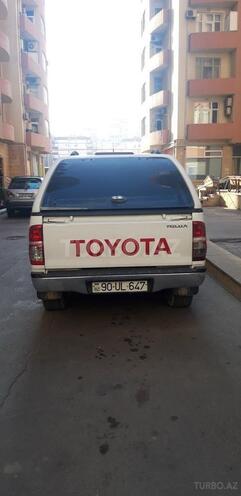 Toyota Hilux 2013, 243,000 km - 2.5 л - Bakı