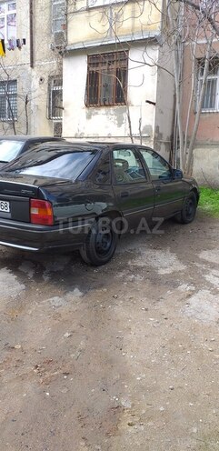 Opel Vectra 1991, 388,400 km - 2.0 l - Bakı