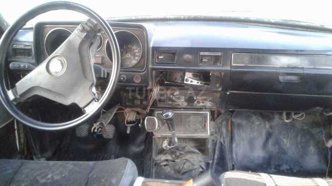 GAZ 24 1981, 301,000 km - 2.3 l - Bakı