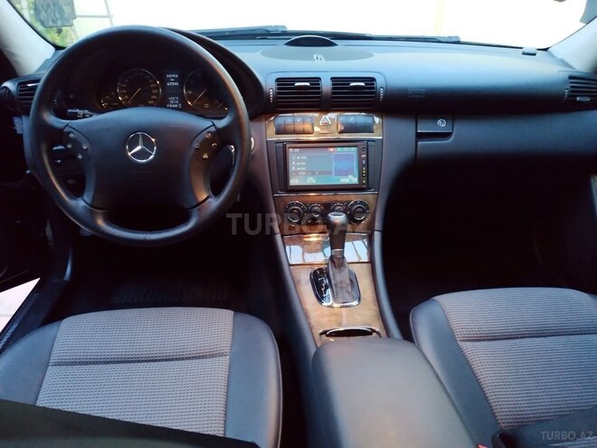 Mercedes C 250 2007, 67,315 km - 2.5 l - Bakı