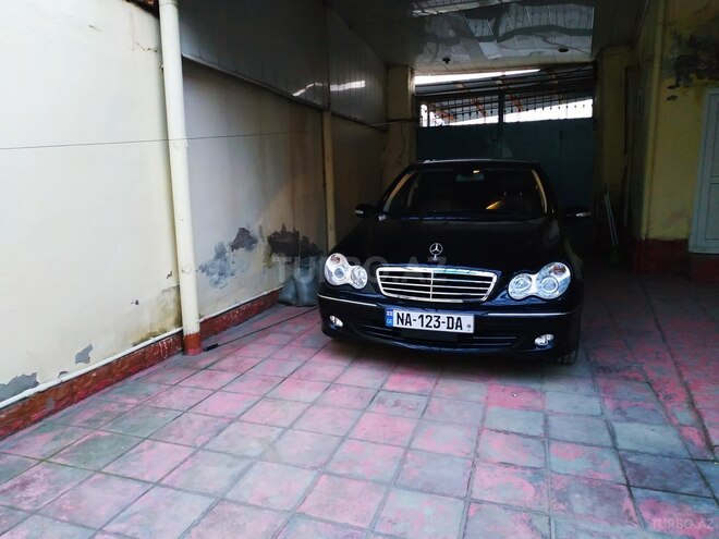 Mercedes C 250 2007, 67,315 km - 2.5 l - Bakı