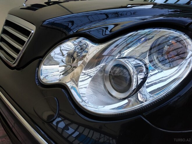 Mercedes C 250 2007, 67,315 km - 2.5 l - Bakı