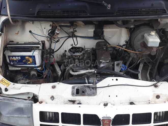 GAZ 3302-744 2000, 97,502 km - 2.5 l - Astara