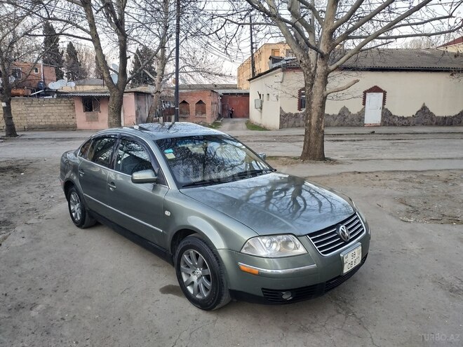 Volkswagen Passat 2002, 210,411 km - 1.8 l - Gəncə