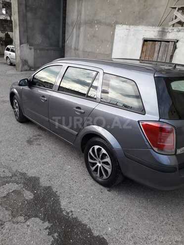 Opel Astra 2006, 135,000 km - 1.4 l - Bakı
