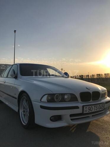 BMW 525 2001, 282,000 km - 2.5 l - Bakı