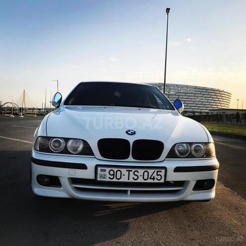 BMW 525 2001, 282,000 km - 2.5 l - Bakı