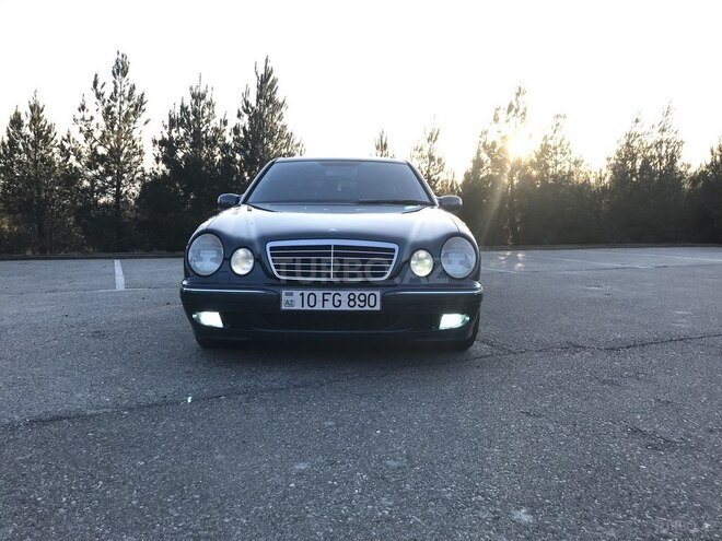 Mercedes E 240 2001, 197,896 km - 2.6 l - Bakı