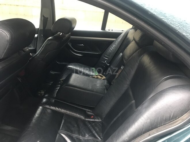 BMW 523 1995, 250,000 km - 2.5 l - Bakı