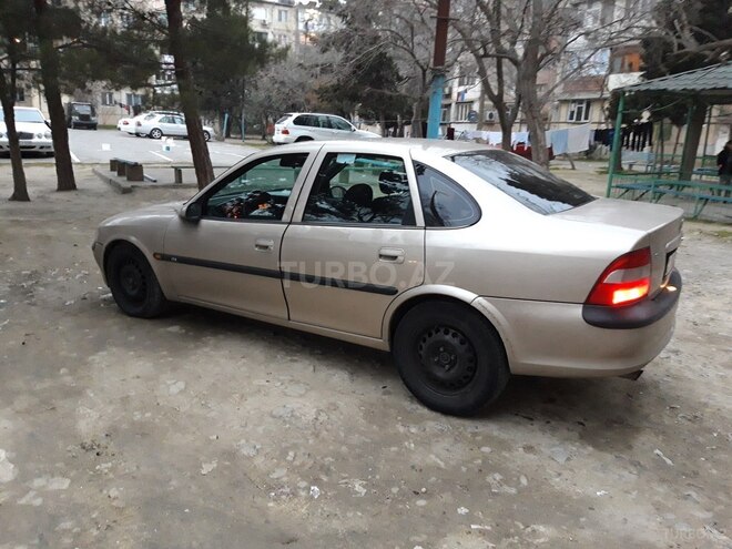 Opel Vectra 1997, 277,935 km - 1.8 л - Bakı