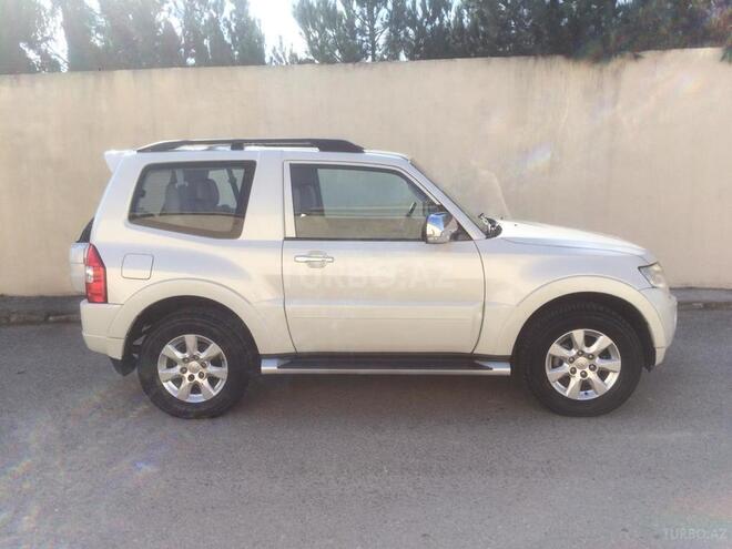 Mitsubishi Pajero 2007, 180,000 km - 3.0 л - Bakı