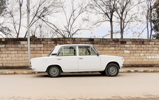 LADA (VAZ) 21011 1983, 84,000 km - 1.5 л - Masallı