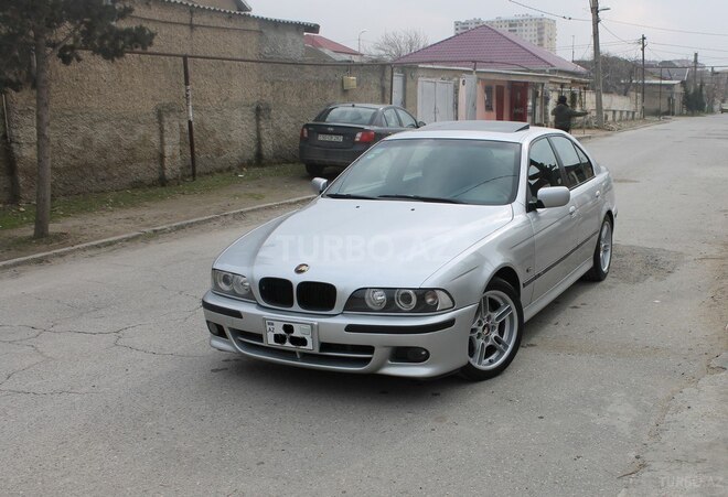 BMW 525 1999, 245,000 km - 0.3 л - Sumqayıt