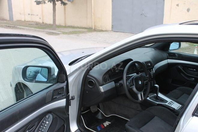BMW 525 1999, 245,000 km - 0.3 л - Sumqayıt