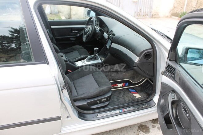BMW 525 1999, 245,000 km - 0.3 л - Sumqayıt