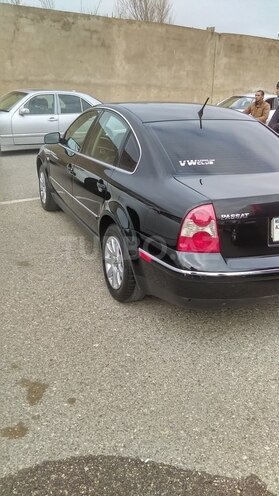 Volkswagen Passat 2003, 215,500 km - 1.8 l - Bakı