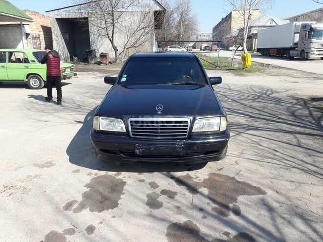 Mercedes C 240 1997, 416,000 km - 2.4 л - Göyçay