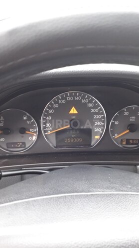 Mercedes E 220 2000, 258,000 km - 0.2 l - Bakı