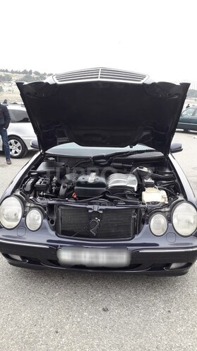 Mercedes E 220 2000, 258,000 km - 0.2 l - Bakı