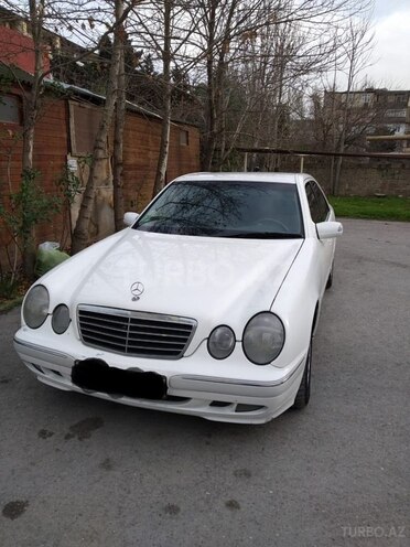 Mercedes E 280 1999, 240,000 km - 2.8 l - Bakı