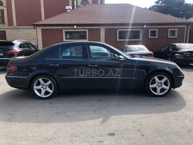 Mercedes E 240 2002, 203,000 km - 2.6 l - Bakı