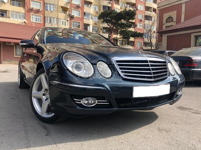 Mercedes E 240 2002, 203,000 km - 2.6 l - Bakı
