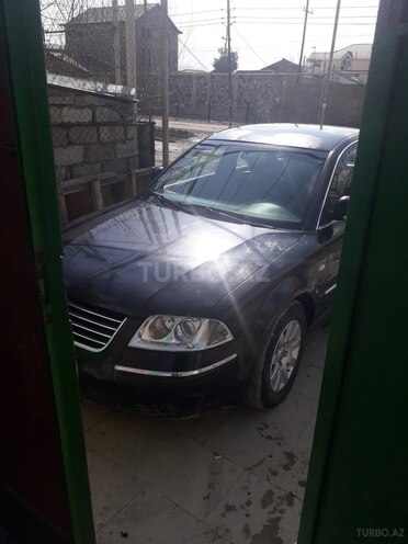 Volkswagen Passat 2003, 250,000 km - 1.8 l - Bakı