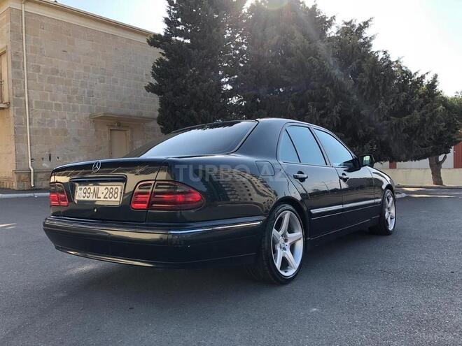 Mercedes E 320 2000, 245,000 km - 3.2 л - Bakı