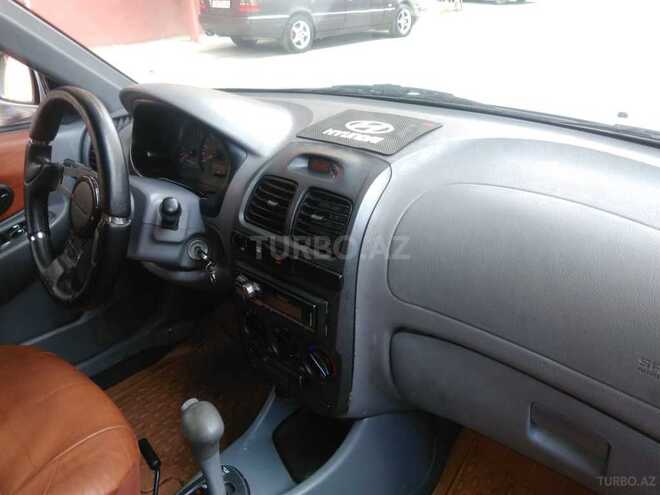 Hyundai Accent 2003, 195,000 km - 1.6 l - Bakı