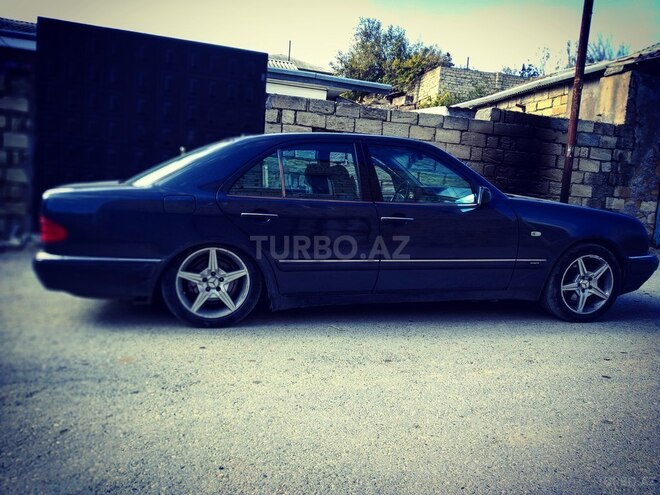 Mercedes E 240 1998, 350,000 km - 2.4 l - Bakı