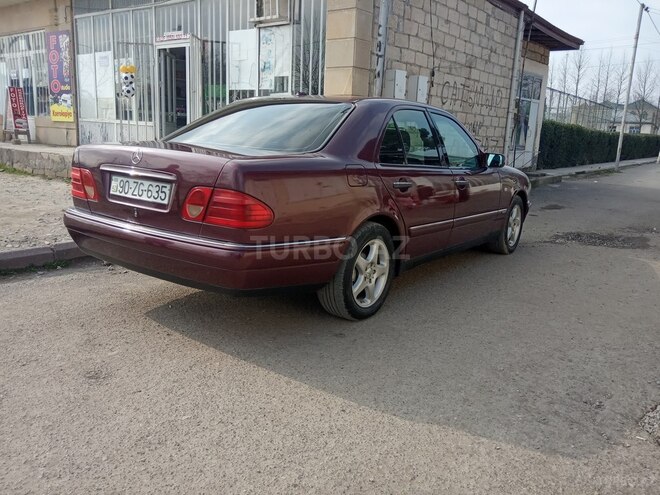 Mercedes E 240 1998, 130,000 km - 2.4 л - Ağdam