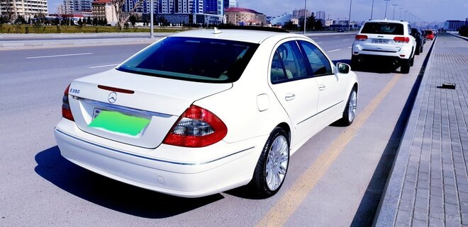 Mercedes E 350 2008, 150,000 km - 3.5 l - Bakı