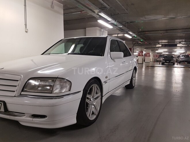 Mercedes C 200 1998, 330,000 km - 2.0 л - Bakı