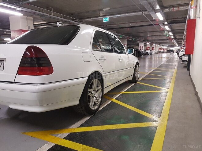 Mercedes C 200 1998, 330,000 km - 2.0 л - Bakı