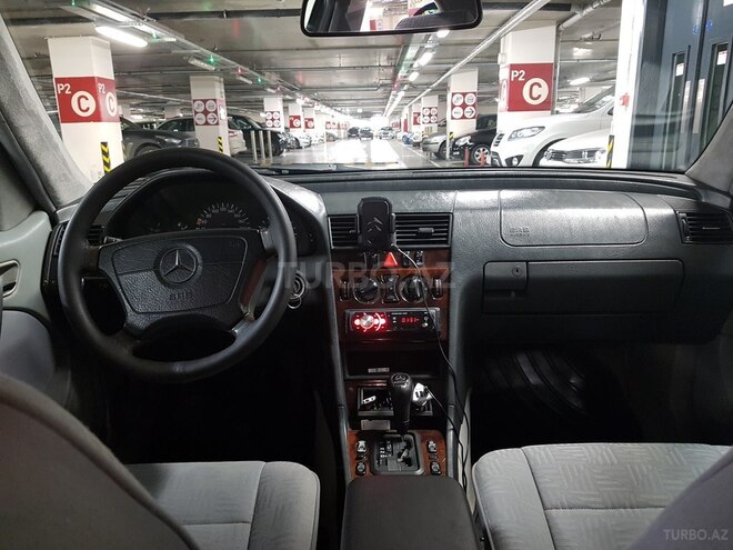Mercedes C 200 1998, 330,000 km - 2.0 л - Bakı