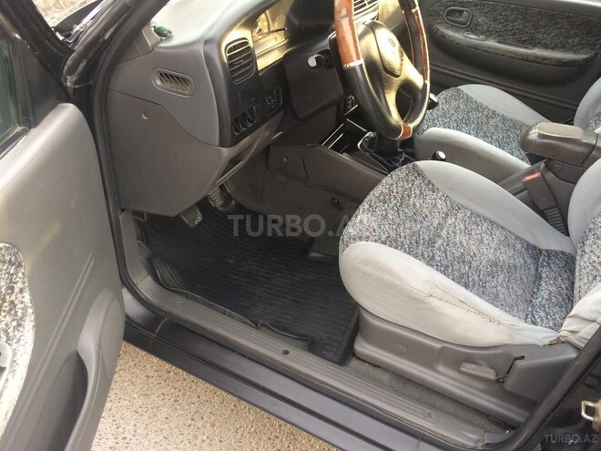 Kia Sportage 2000, 211,041 km - 2.0 l - Sumqayıt