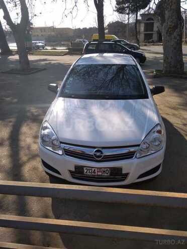 Opel Astra 2009, 123,000 km - 1.5 l - Bakı