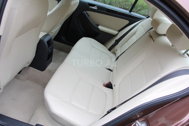 Volkswagen Jetta 2016, 39,000 km - 1.8 l - Bakı