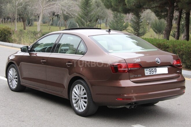Volkswagen Jetta 2016, 39,000 km - 1.8 l - Bakı