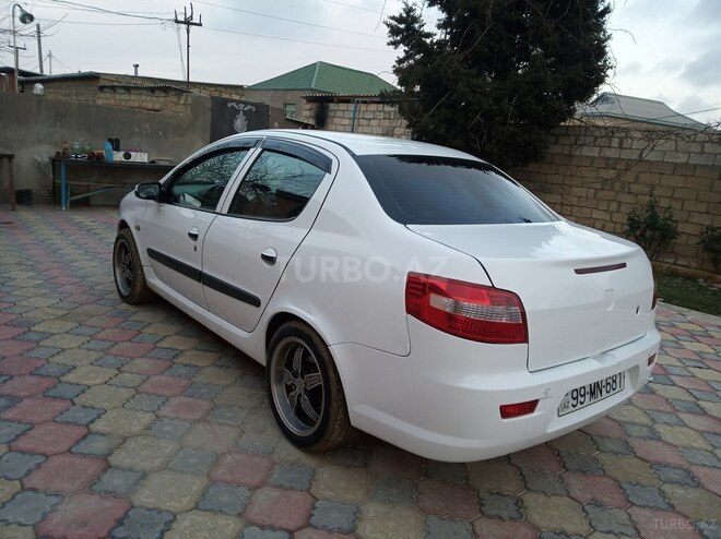 Iran Khodro Runna 2013, 170,000 km - 1.6 l - Sumqayıt