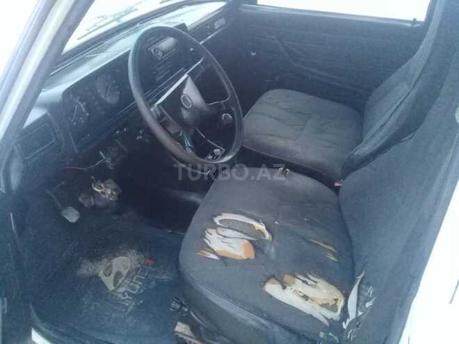 LADA (VAZ) 2107 2002, 198,600 km - 1.6 l - Salyan